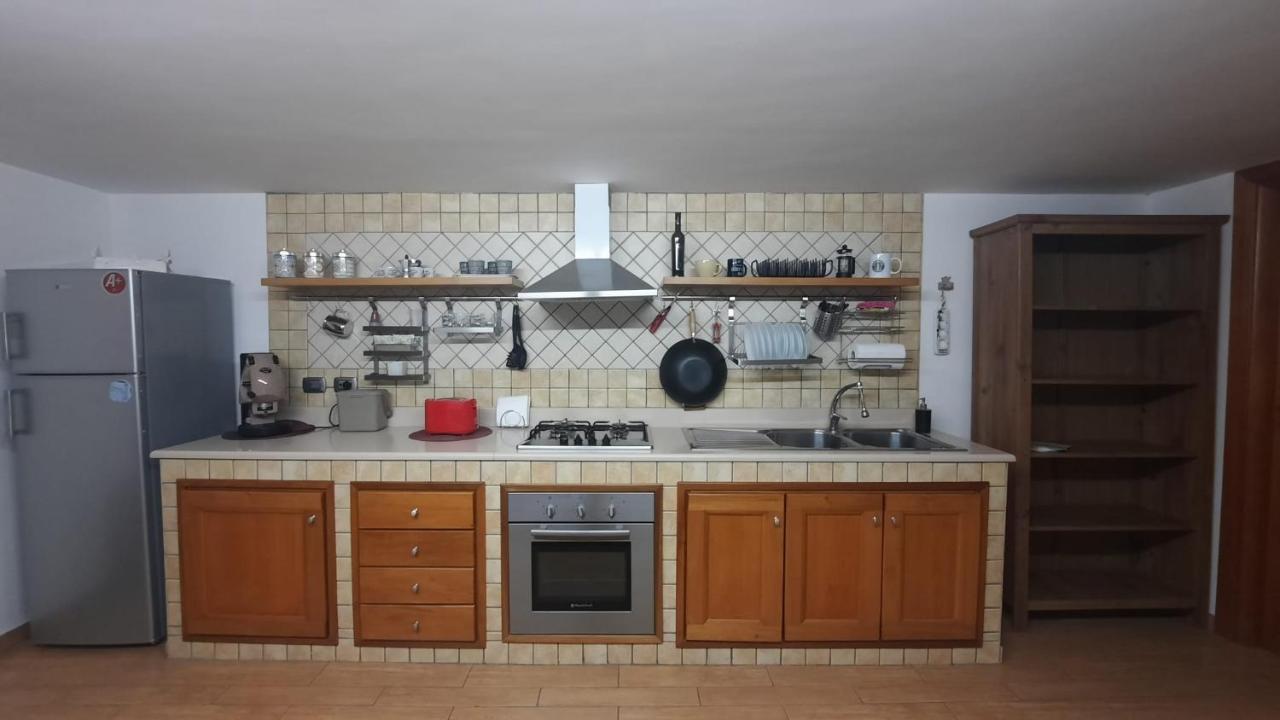 White Home Quartieri Spagnoli เนเปิลส์ ภายนอก รูปภาพ