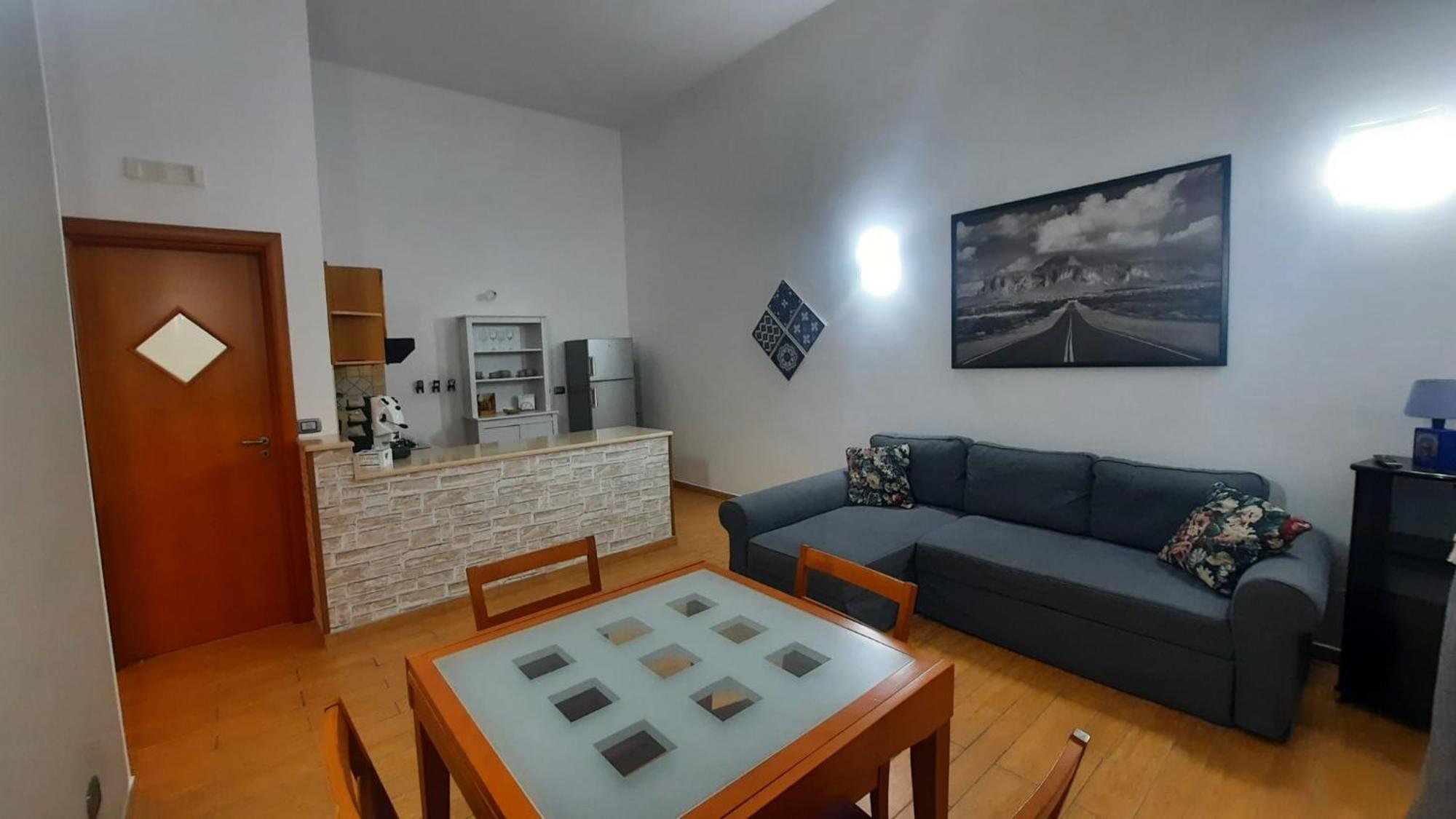 White Home Quartieri Spagnoli เนเปิลส์ ภายนอก รูปภาพ