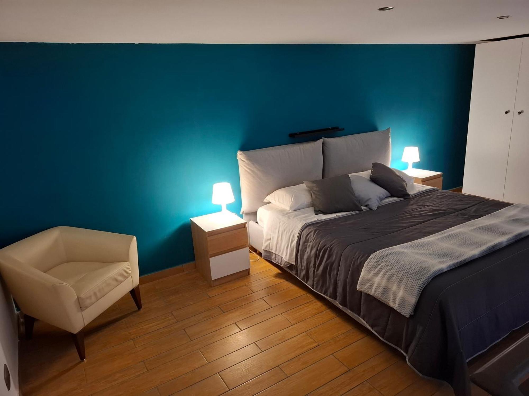 White Home Quartieri Spagnoli เนเปิลส์ ภายนอก รูปภาพ